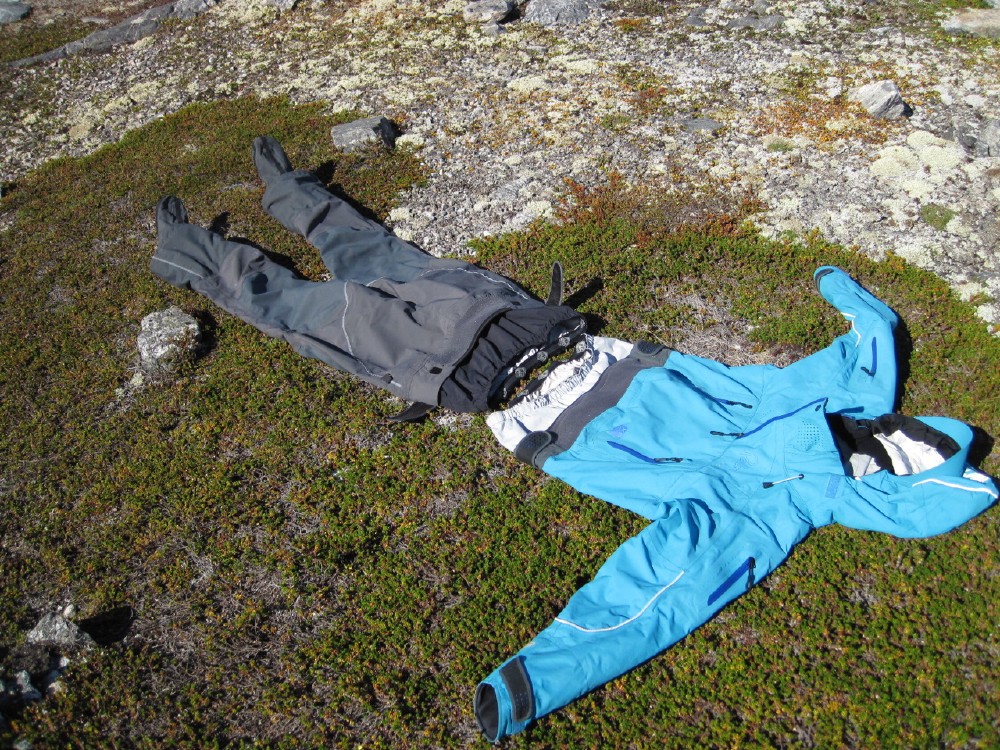 Groenland - Tenue vestimentaire - ensemble pantalon anorak